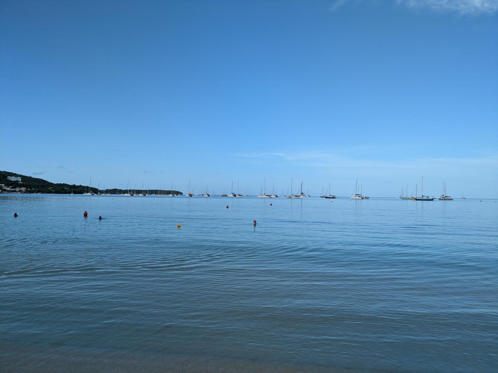 Le Marin - Bungalow - Escapade en couple - Paisible - Wi-Fi - Climatisation - Joyau caché - Calme - Plages à 5 minutes en voiture - Soleil de Martinique Esterno foto